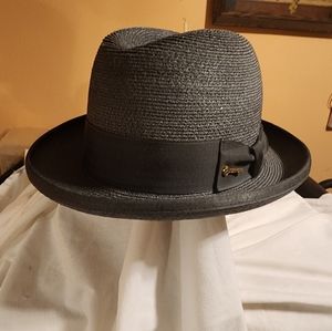 Mens Vintage Gray Hat. Biltmore Genuine Milan preowned size 61- 7 5/8 w/box